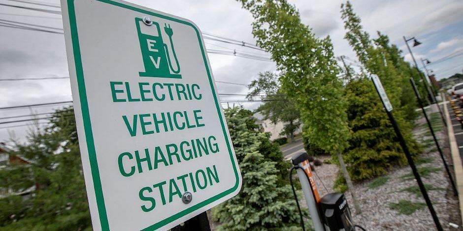 electric vehicle charging station